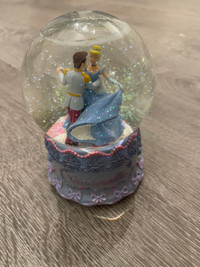 Disney Cinderella Musical Snow Globe 