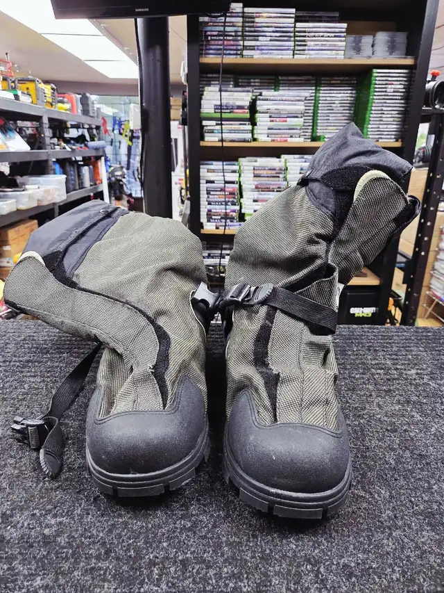 Bottes d'hiver in Men's Shoes in Longueuil / South Shore - Image 2