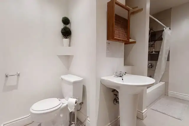 Lease Transfer - Private Room near Guy Concordia