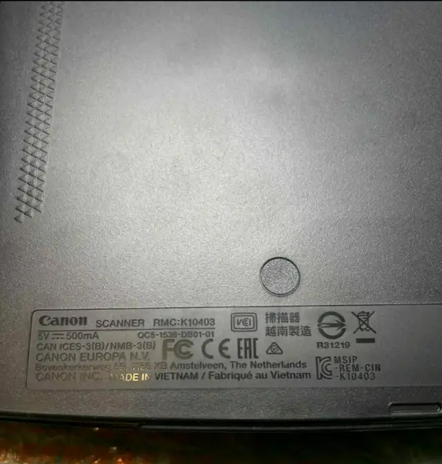 Canon CanoScan LiDE 220 Flatbed Color Image Scanner 64214270683267122