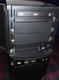 Desktop Tower Cases - Compaq Antec