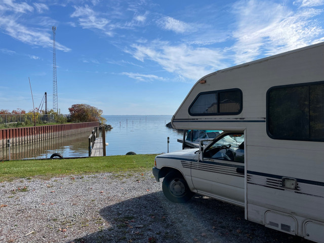 Coastal BOONDOCKIN:  FULLY SELF-CONTAINED RVs /Cozy Cabin rental in Ontario
