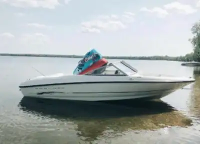 3.0 Mercruiser 135 hp. Runs great. In very good condition. Heavy duty cover. Trailer is in excellent...