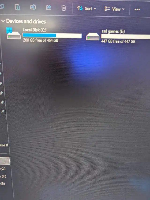 high end gaming PC setup with 31"curved monitor in Desktop Computers in Ottawa - Image 4