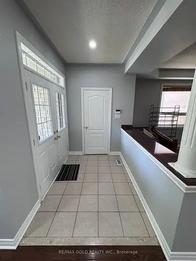 5 Bedroom House For Lease Near Airport Rd & Stonecrest drive