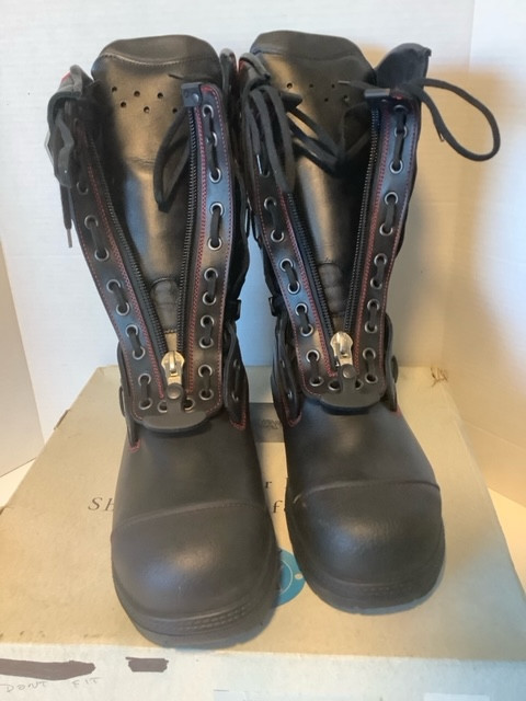 Men's HAIX Fire Flash BOOTS Size 12 Wide in Men's Shoes in Edmonton - Image 3