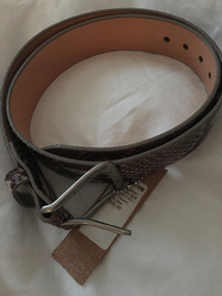 Ladies nwt Brave” leather belt