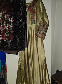 Silk suit with palachi dupatta L