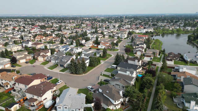 Affordable Custom Aerial photography in Photography & Video in Edmonton - Image 3