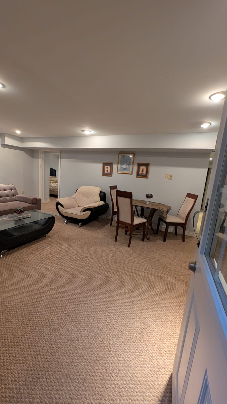 1300 Sq Ft 1 Bedroom Basement Apartment in  Royal Orchard 2