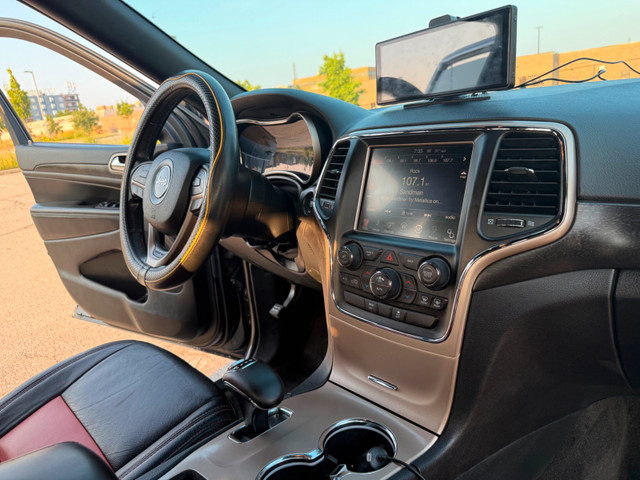 2015 Jeep Grand Cherokee Laredo in Cars & Trucks in Hamilton - Image 4
