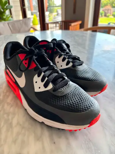 Men’s Nike Air Max Golf shoes 8.5, View more