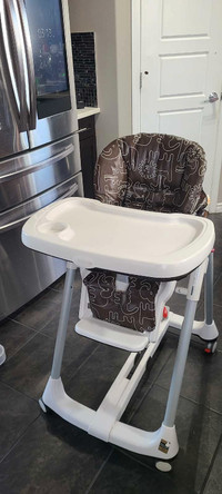 Peg Perego Prima Pappa high chair. 