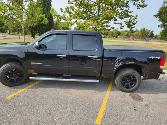 2012 GMC Sierra LSE 4x4 Crew Cab in Cars & Trucks in Mississauga / Peel Region - Image 3