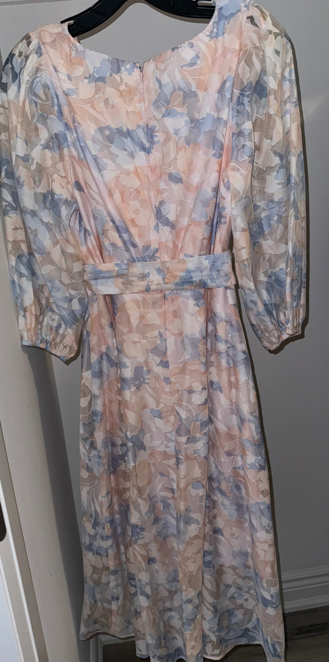 DKNY floral dress in Women's - Dresses & Skirts in Mississauga / Peel Region - Image 2