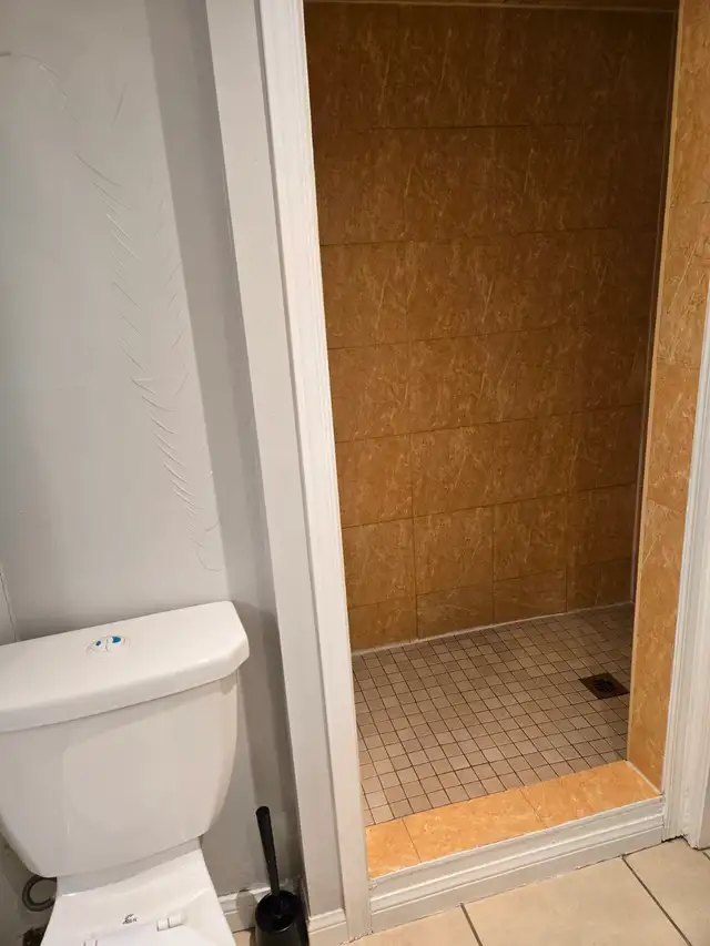 Legal Basement Apartment 2 bedroom in Whitby in Long Term Rentals in Oshawa / Durham Region - Image 10