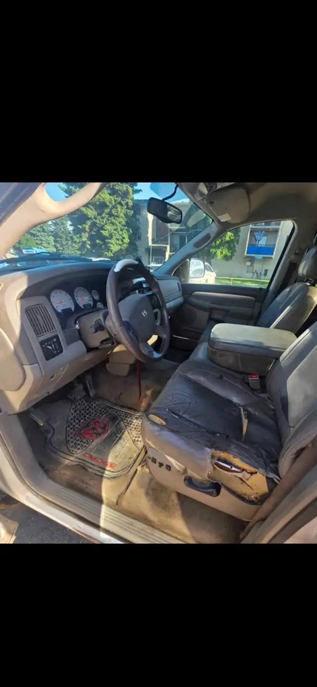 2004 Dodge Ram Hemi513987947340779526