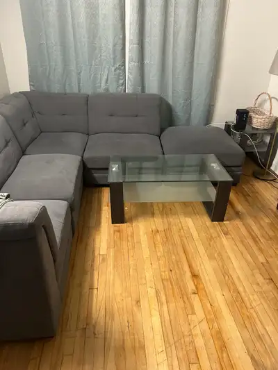 Salon avec meubles/Living room with furniture, View more