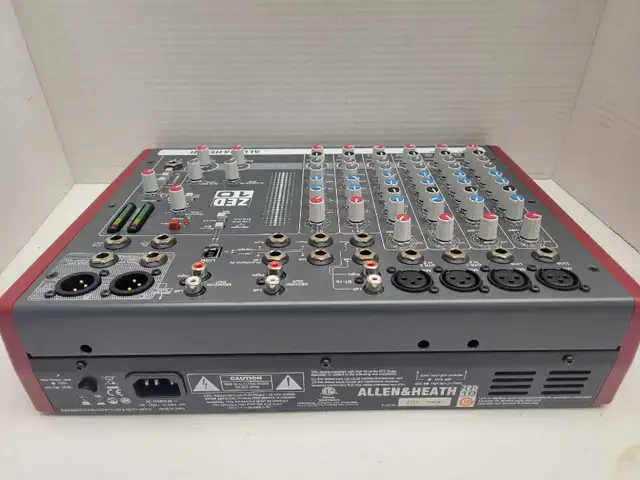 Allen & Heath Zed 10 Live recording mixer  in Pro Audio & Recording Equipment in City of Toronto - Image 5