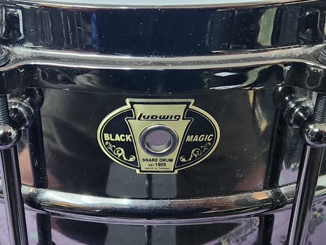 Ludwig Black Magic Snare 6.5 x 14 in Drums & Percussion in Winnipeg - Image 3