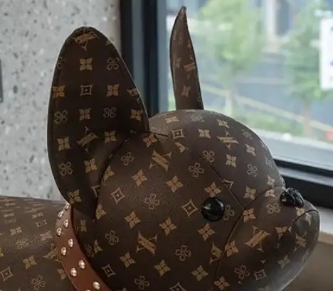 Luxury Dog-Shaped Stool – Louis Vuitton Design62863258869507121