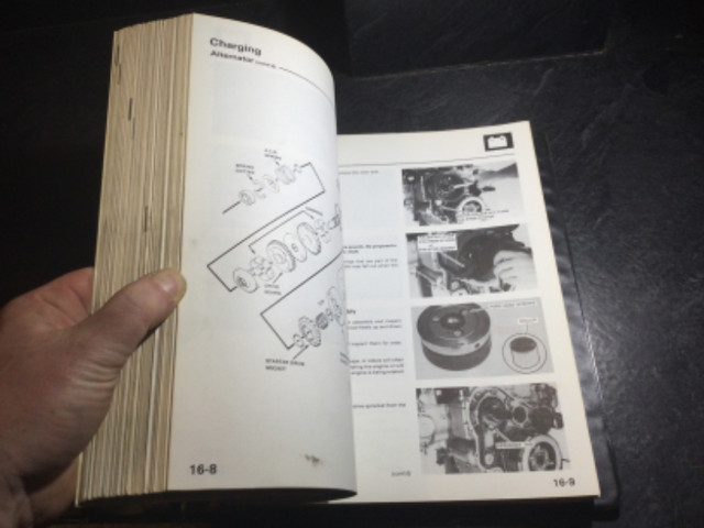 1980-1982 Honda Gold Wing GL1100 Motorcycle OEM Service Manual in Non-fiction in Parksville / Qualicum Beach - Image 3