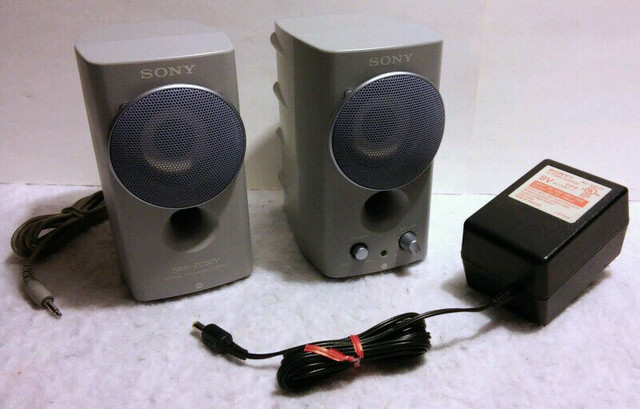 Like New SONY Active Speakers Systems SRS-Z050V - Purple Grey in Speakers in Markham / York Region