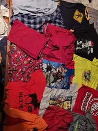 Lot vêtements enfant 8 ans