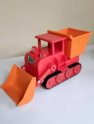 Talking Muck truck...Bob the Builder...vintage Video available Located in Lockport for pick up CASH...