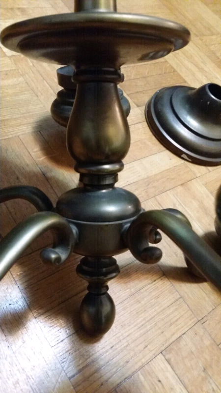 Antique Brass 5 Light Chandelier in Indoor Lighting & Fans in City of Toronto - Image 4