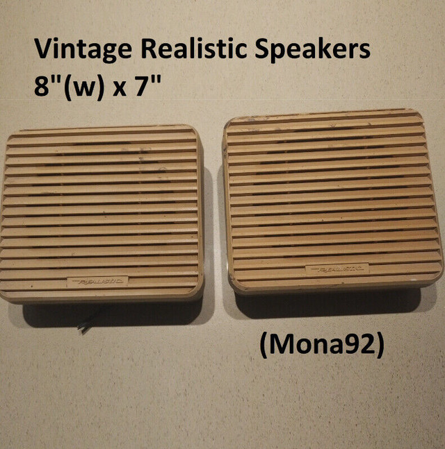 Vintage Speaker - Realistic, Wall Mounted, Pair, 8(w) x 7) in Speakers in Markham / York Region