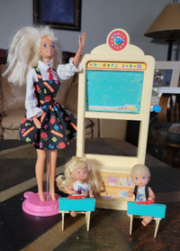 Vintage 1995 Teacher Barbie