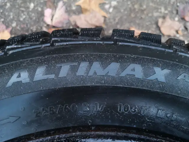 3 WINTER TIRES 225/60 R17 DIFF BRANDS ON STEEL RIMS 80 EACH in Tires & Rims in Barrie - Image 6