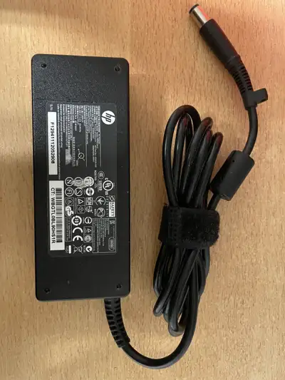 HP power adapter 90W, View more