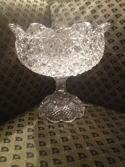 Pedestal Crystal pinwheel fruit bowl, View more