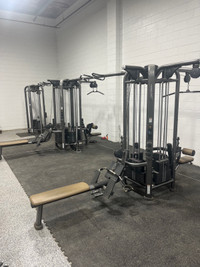 LIFE FITNESS commercial gym equipment 