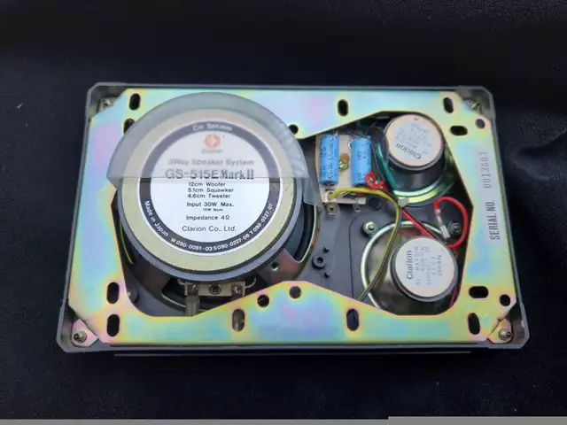CLARION 5700R AM/FM STEREO CASSETTE RECIEVER GS-515 MARK II in General Electronics in Markham / York Region - Image 6