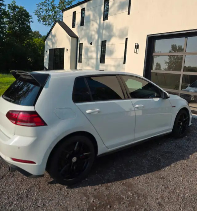 2019 Volkswagen Golf GTI autobahn edition in Cars & Trucks in Ottawa - Image 2