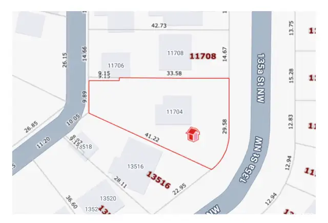️ PRIME DEVELOPMENT OPPORTUNITY – 11704 135A Street NW,