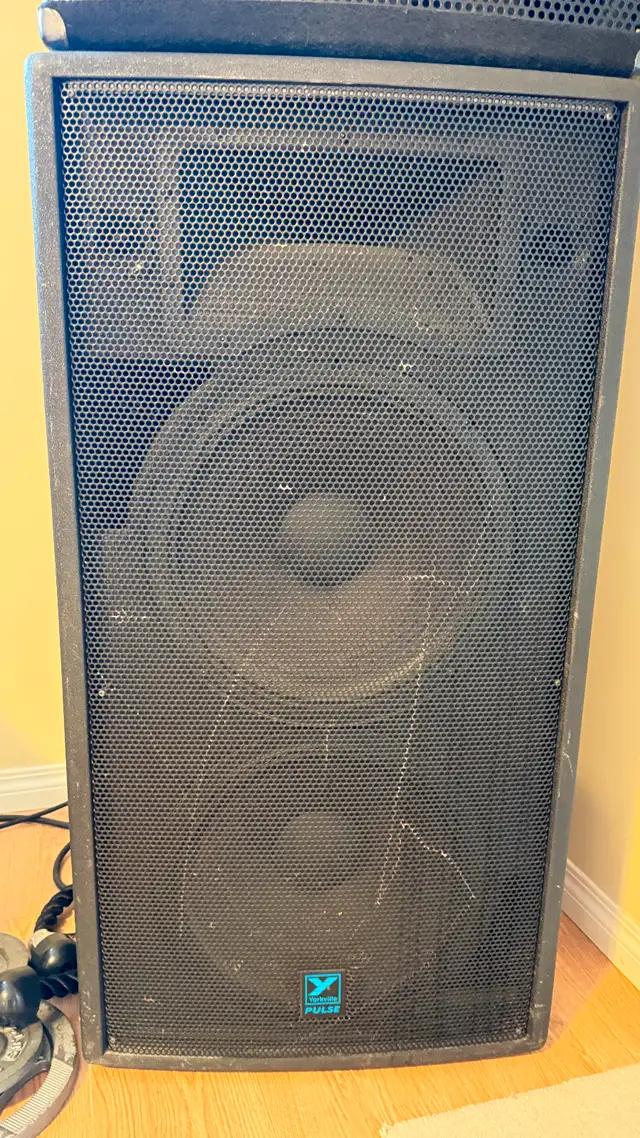 Yorkville speakers (Read description) in Pro Audio & Recording Equipment in Calgary - Image 2