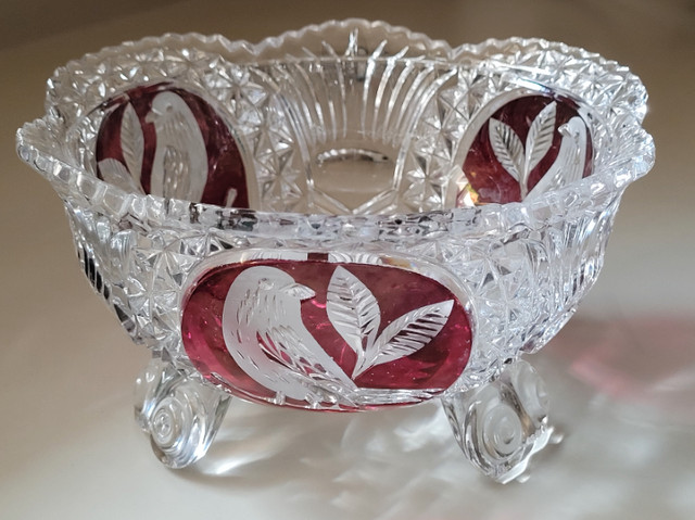Vintage Hofbauer Byrdes Ruby Red Crystal Footed Candy Dish in Arts & Collectibles in Oshawa / Durham Region - Image 2