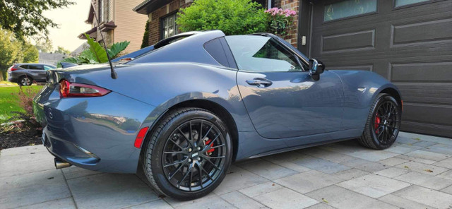 Mazda MX5 (miata) RF-GT 2020 grise avec toit rigide rétractable dans Autos et camions  à Laval/Rive Nord - Image 2