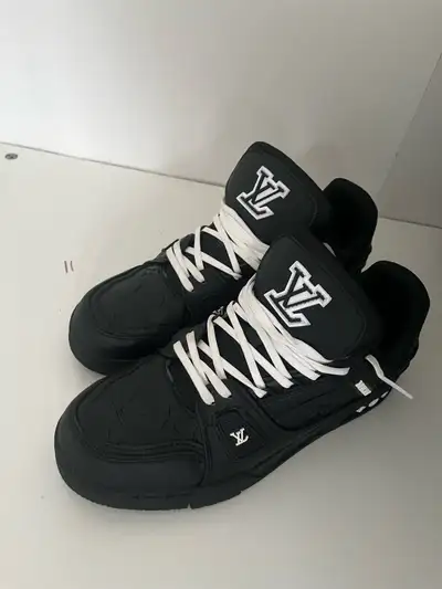  Black and white Louis Vuitton sneakers  size 8.5 us men , View more