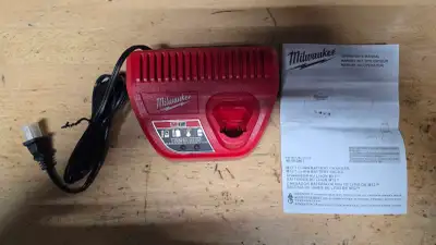 Milwaukee 12-Volt Lithium-ion Battery Charger (48-59-2401, View more