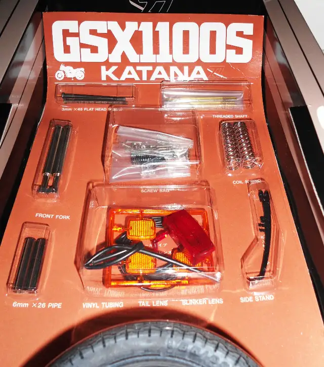 Tamiya 1/6 Suzuki GSX1100S Katana in Hobbies & Crafts in Burnaby/New Westminster - Image 8