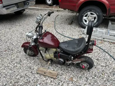 If you are viewing this ad, yes the minibike is still available. Located in Port Franks (15min south...