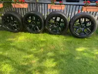 DODGE RAM tires on rims(285/45/22)