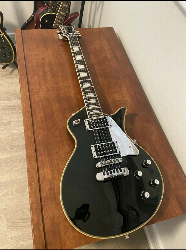 Rare - Washburn Paul Stanley PS7200 Preacher in Guitars in City of Montréal - Image 2