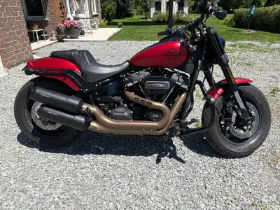 2019 Harley Davidson fat bob 114 13000 km Comes with cover and clip on back seat Rinehart exaust LED...