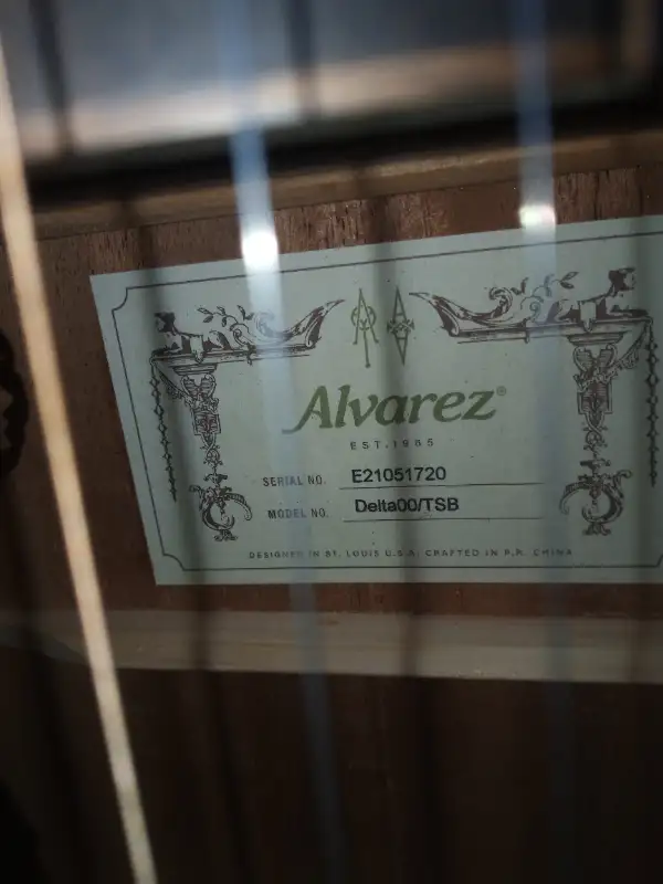 Alvarez Delta00/TSB acoustic-electric guitar in Guitars in Drummondville - Image 7